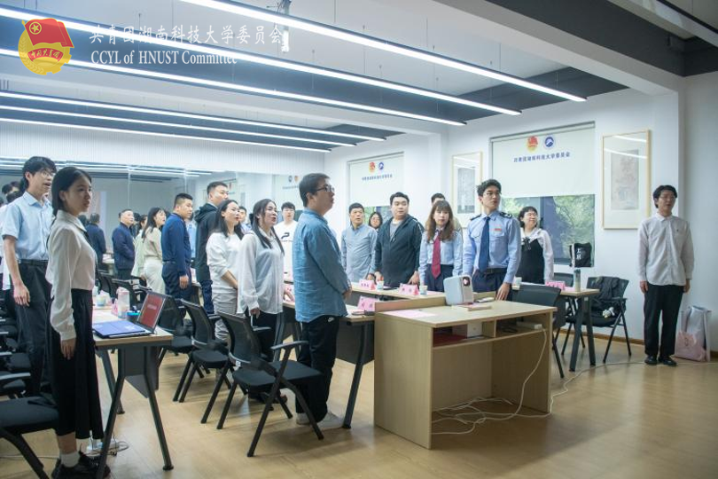 f3ad8521631c4678bbea4fe9afab1948.png bevictor伟德官网